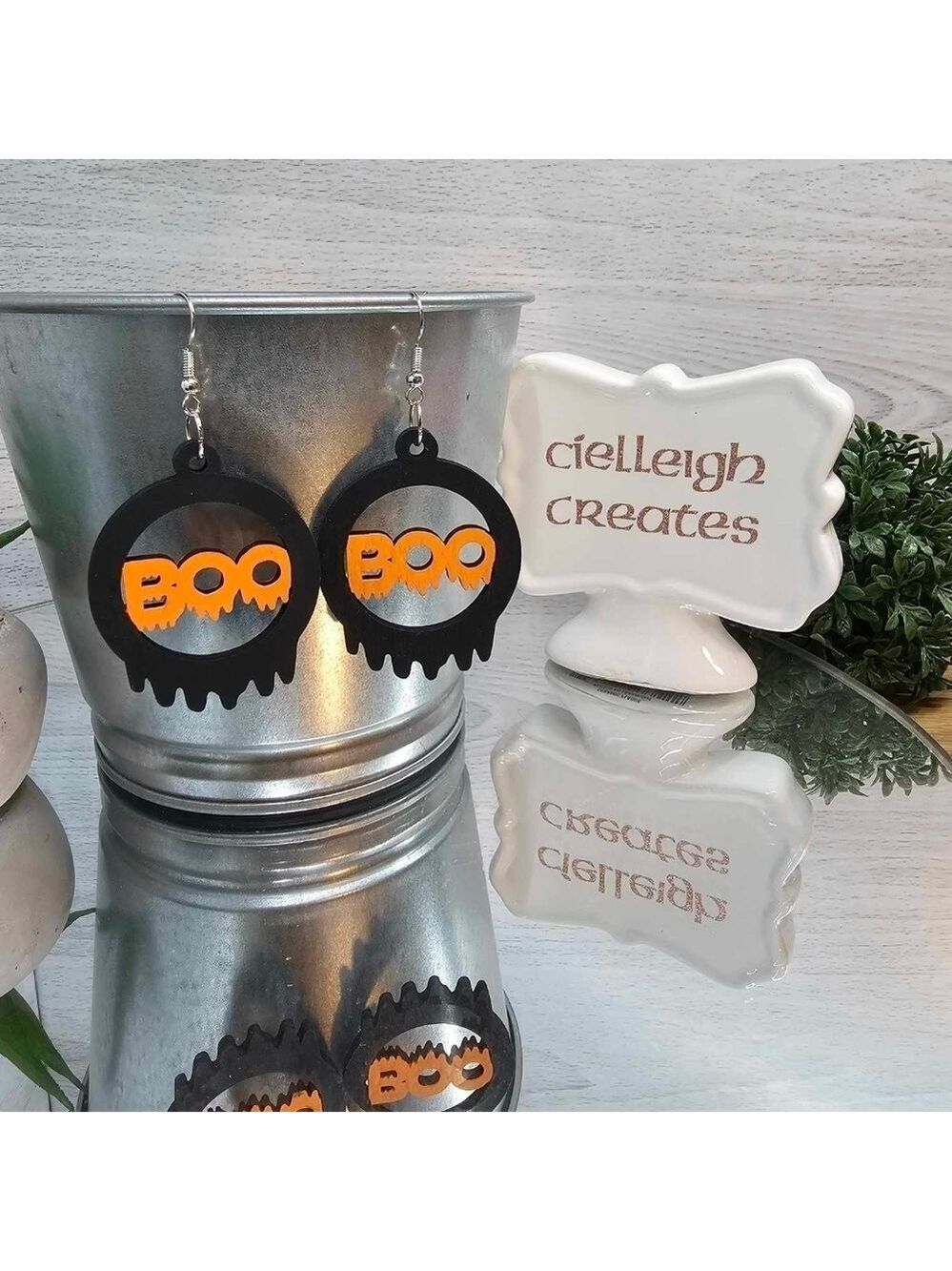 💥4 for $25💥 Halloween Earrings - Boo